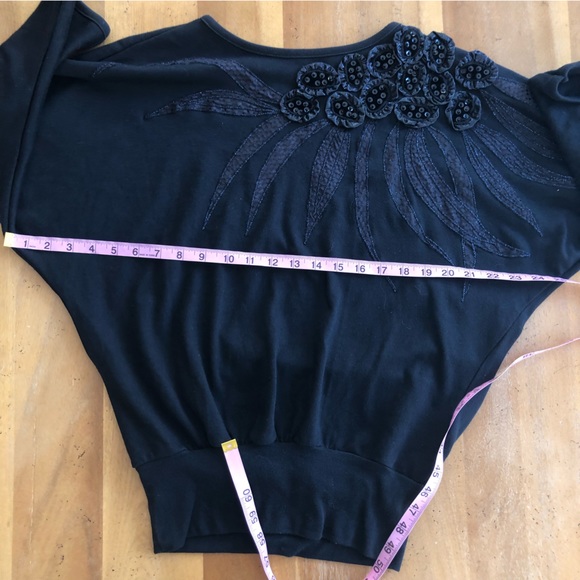 Vintage 80s Black Sweatshirt Batwing Beaded Sequins Flower Appliqué Decorative - Picture 11 of 14